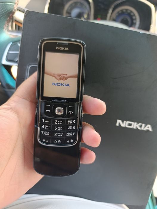 Nokia 8600 Luna ретро телефон