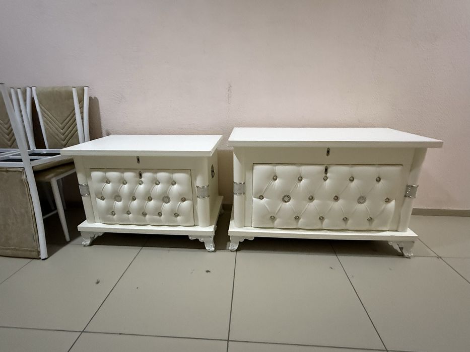 Барлығы жақсы күйде сақталған. Бағасын келісеміз.