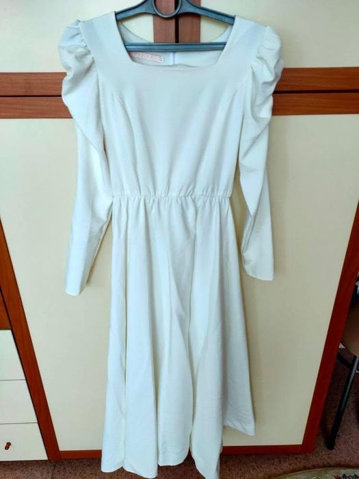 Женская одежда в хорошем состоянии