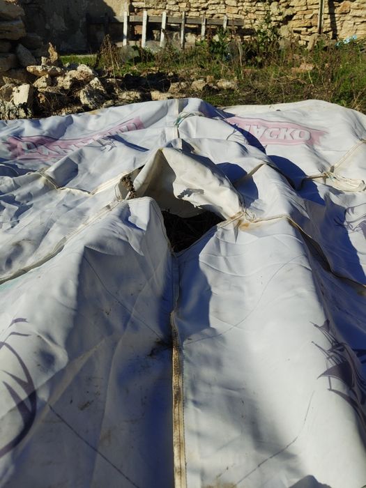 Продавам платнище(шапка) за плажен чадър