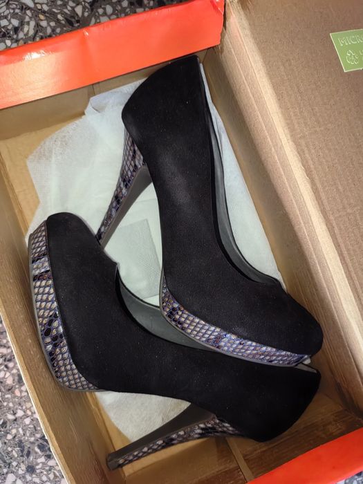 Дамски нови обувки