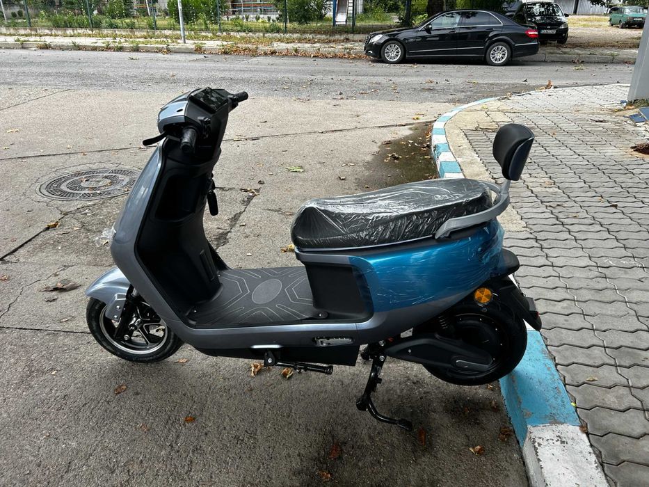 Скутер електрически 1500W