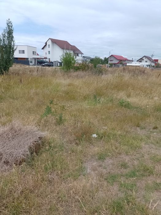Teren intravilan de vânzare zona Prelungirea Craiovei