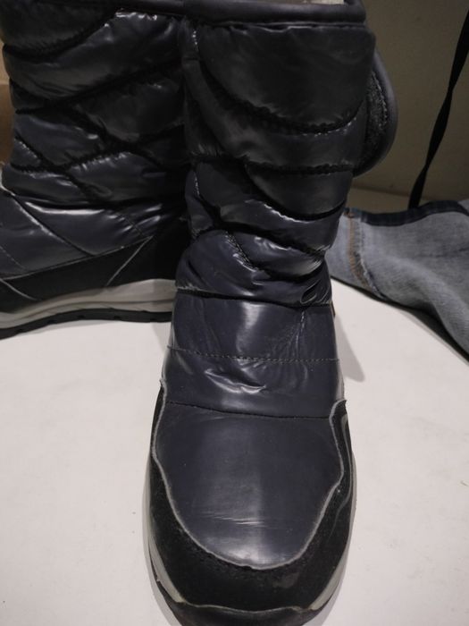 Продам сапоги на мальчика 34 размер