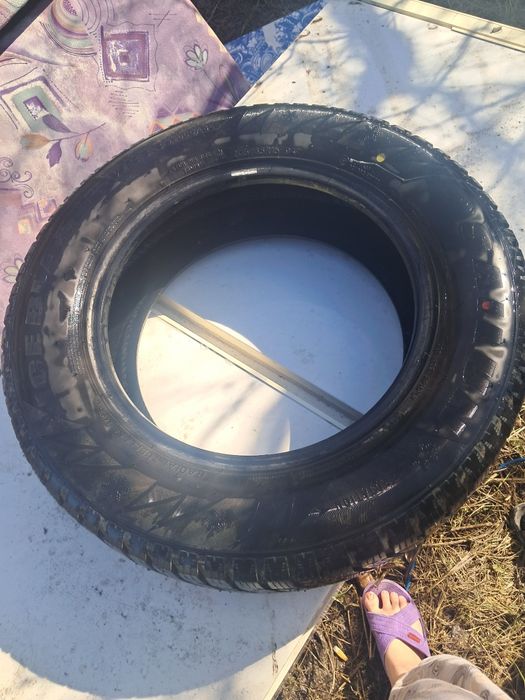 Продам зимние шины