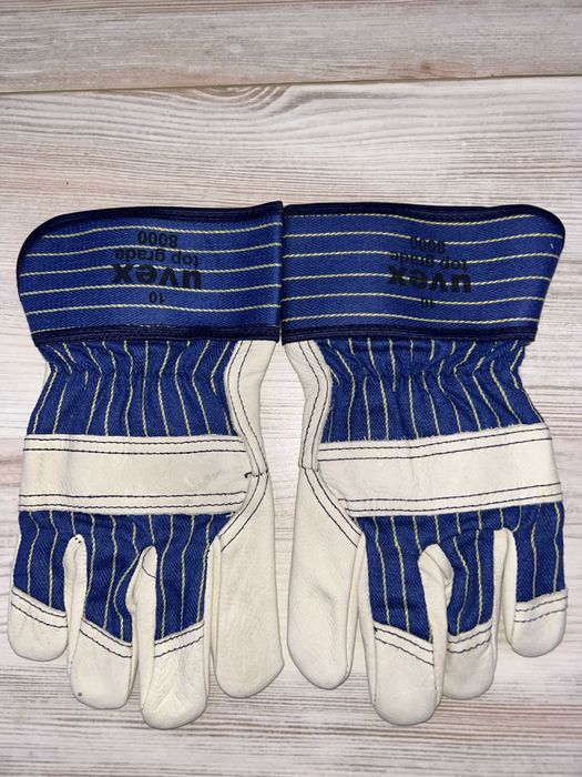 Перчатки отличного качества