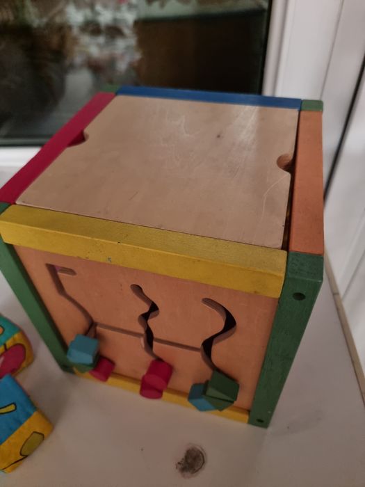 Развивающая деревянная игра