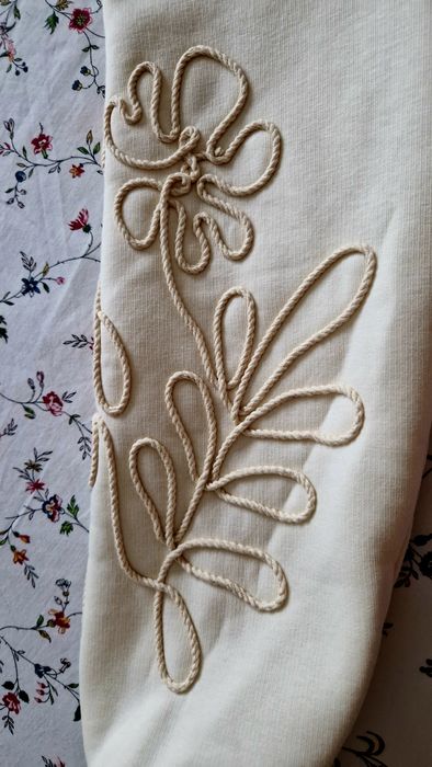 Bluzon crem cu insertii