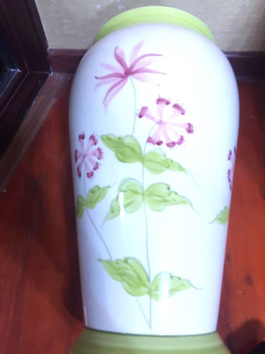 Напольная керамическая большая ваза