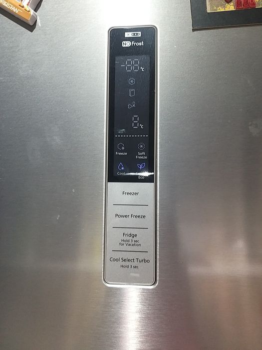 Продам холодильник   samsung