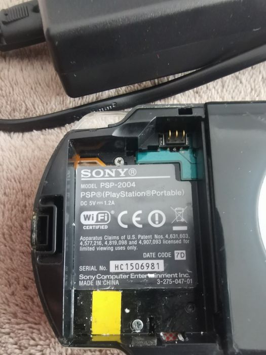 Игра PSP 2004 черно