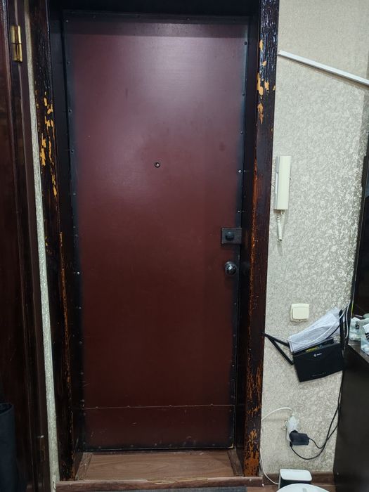 Входная дверь металлическая