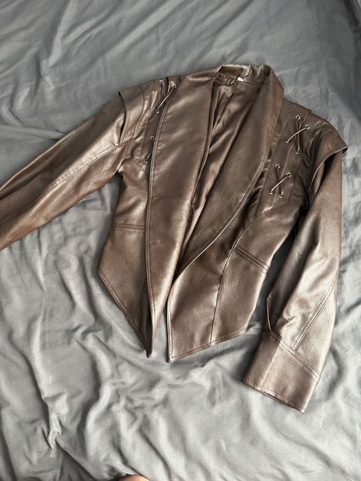 Продам куртку кожзам