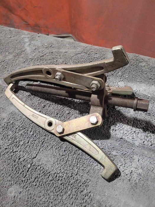 Скоба за лагери отличен