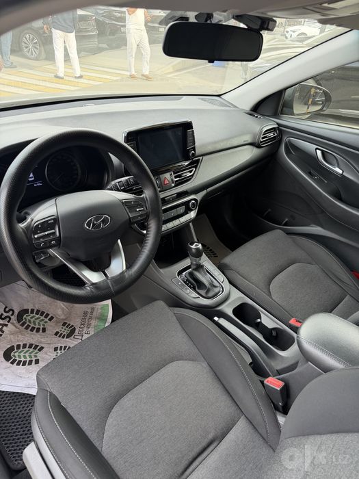 Hyudai i30 2022 ideal