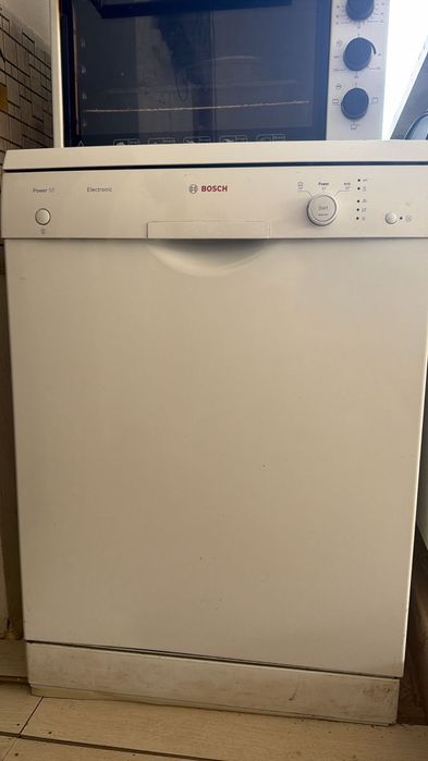 Посудамоюший машина