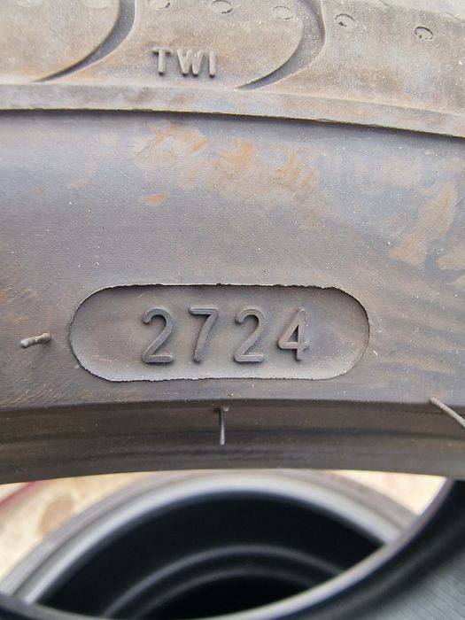 Anvelope 245 35 21