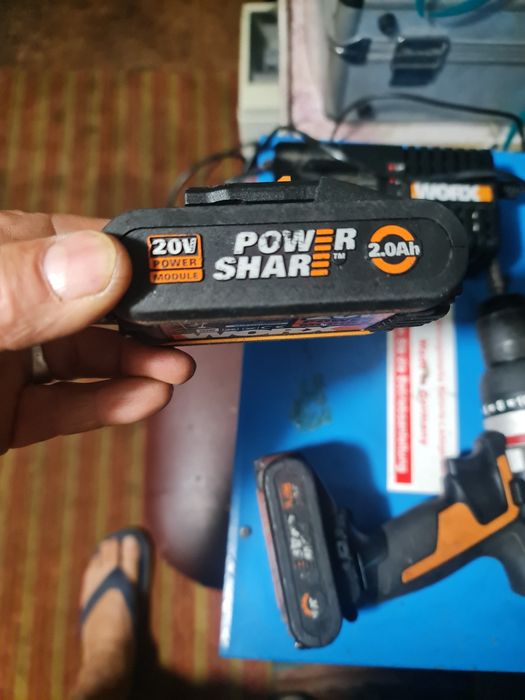 Bormașină WORX 20v