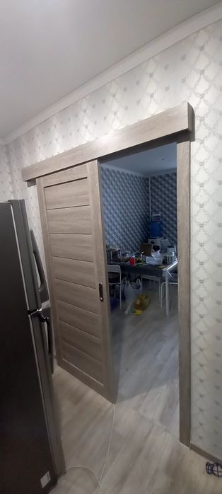 Установка межкомнатных дверей