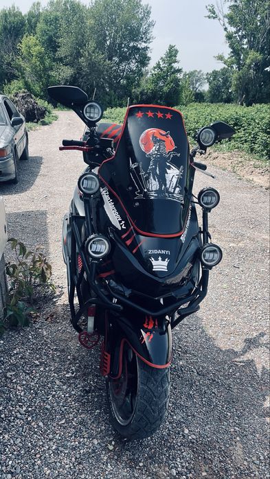 Продам макси 150 куб