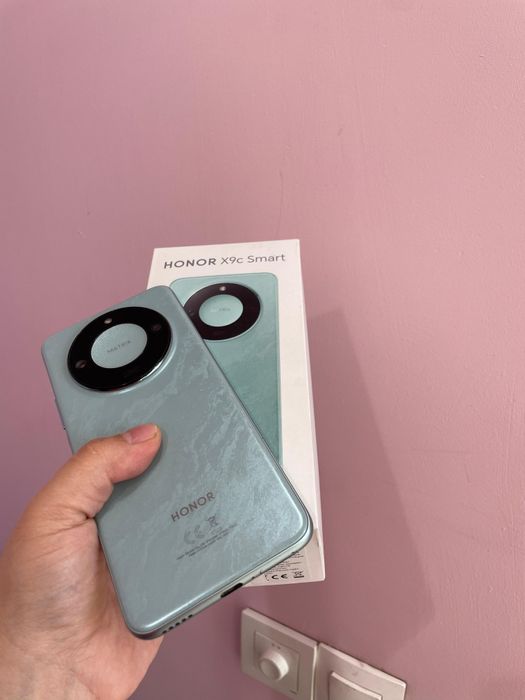 Honor x9c.В идеальном состоянии.