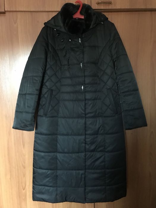 Ayollar kurtkasi 50 razmer