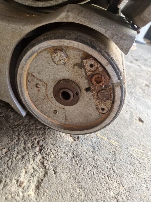 Masina raschetat parchet