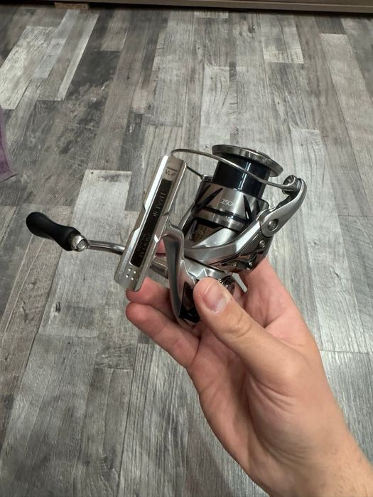 Shimano Stradic 2500 M