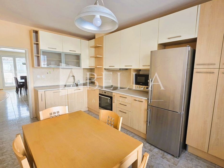 Дава се под наем Многостаен апартамент в София, Белите брези - 150 кв.м за 980 € - Снимка #4