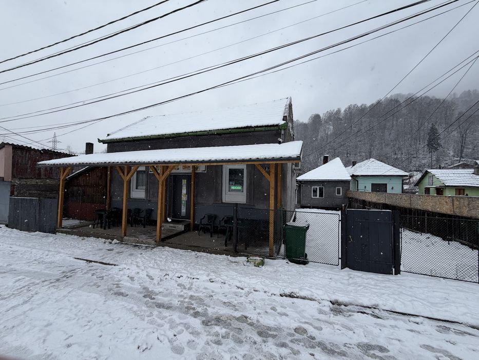 Casa/Teren/Spatiu comercial de vanzare situat in ZONA BUNA/Linistita