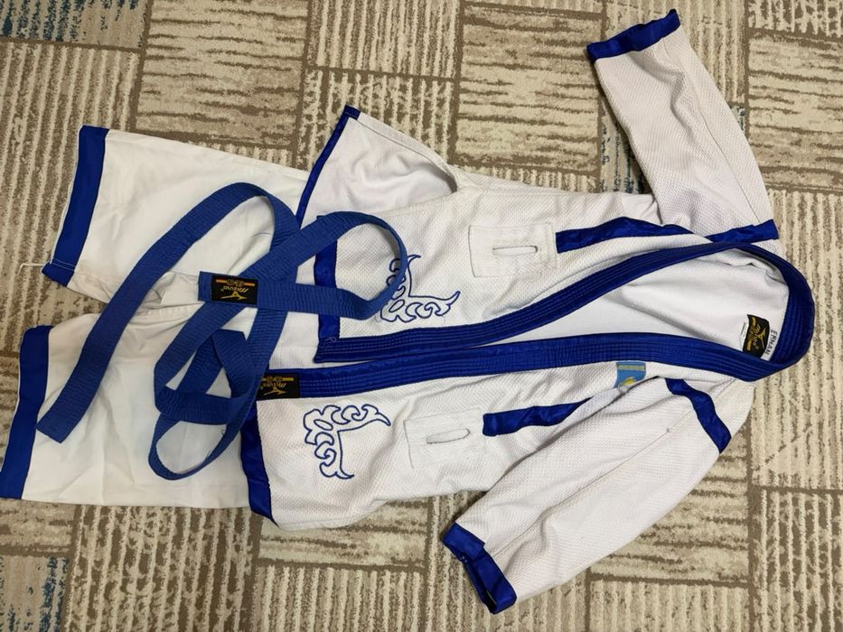 Кимоно для қазақша күрес Mizuno