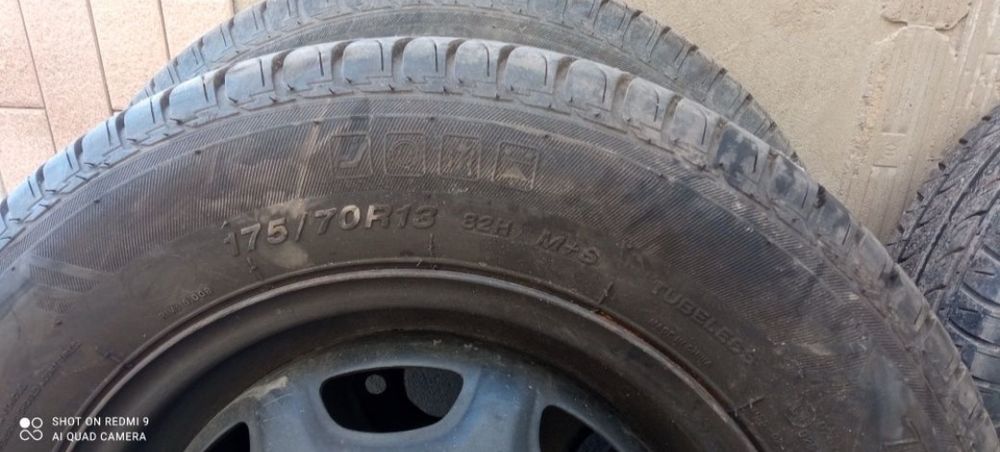 Продам диски с летней резиной на 13