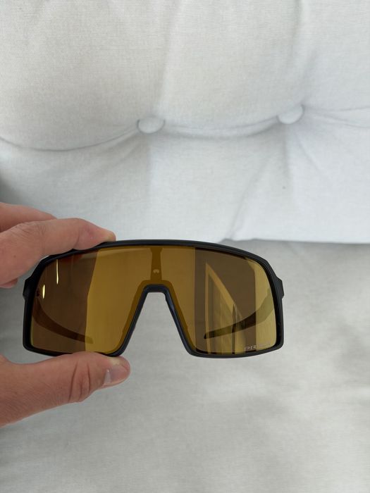 Oakley Sutro.