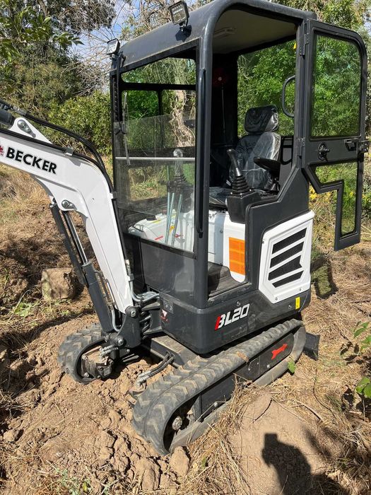 Услуги с мини багер и самосвал