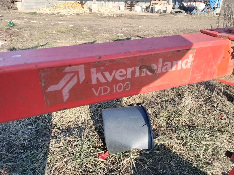 Plug kverneland 3+1