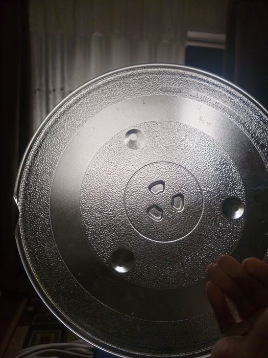 Продам микроволновую печь