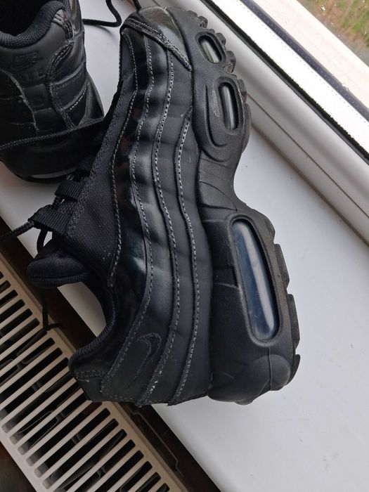 Дамски маратонки Nike - номер 38