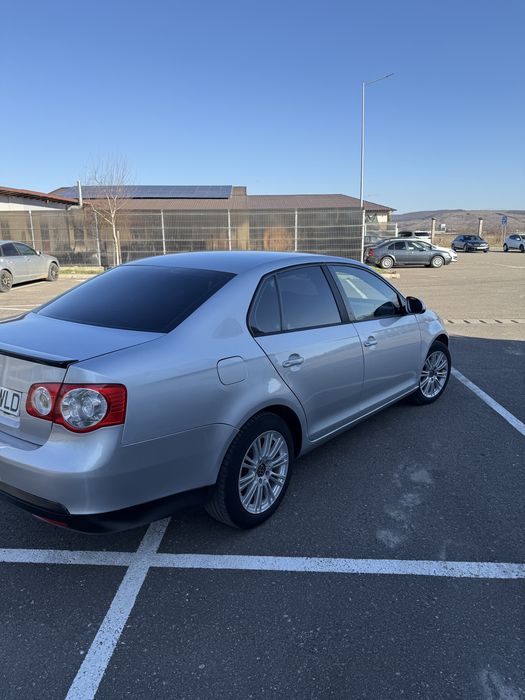VOLKSWAGEN Jetta 2008 — imagine 4