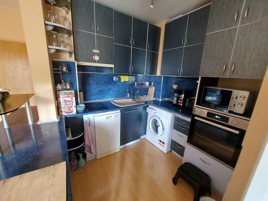 Дава се под наем Тристаен апартамент в Варна, Център - 75 кв.м за 500 € - Снимка #1