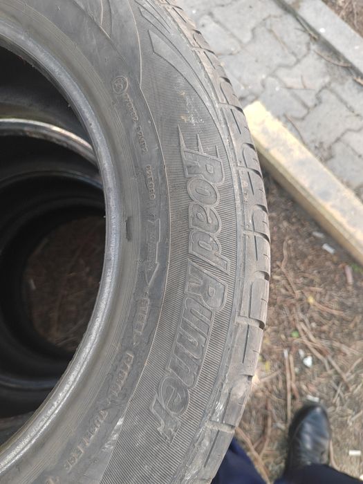 Продам пару летних шин