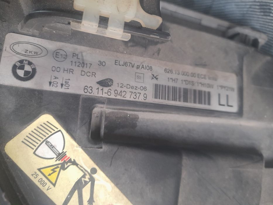 Vând far BMW seria3E90,91