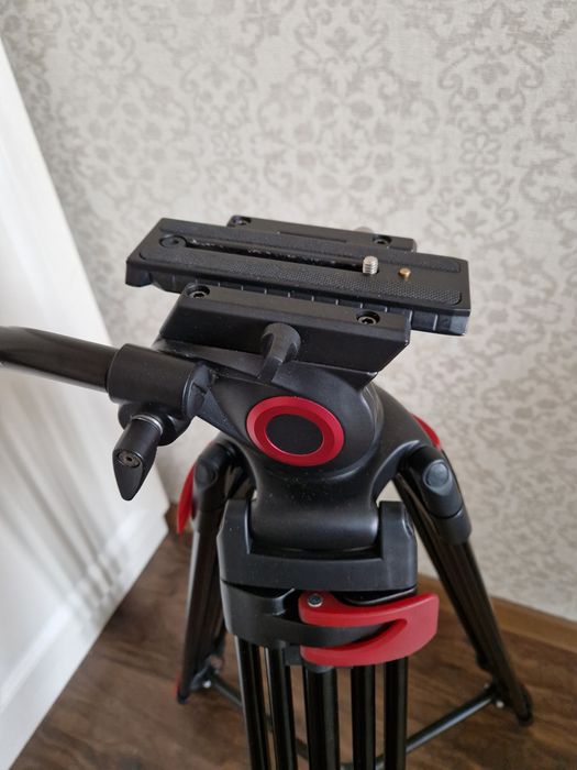 Продаю штатив Malibu