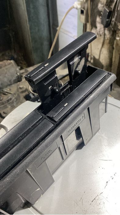 Подкасетник на пассат б3.