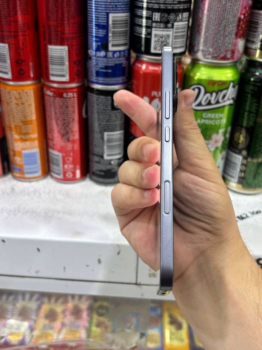 Honor 400 lite 16/256 GB ideal srochna sotladi