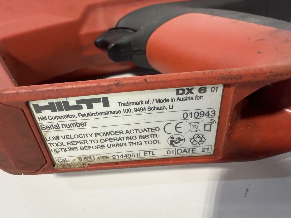 Hilti DX 6 pistol cuie beton cu capse