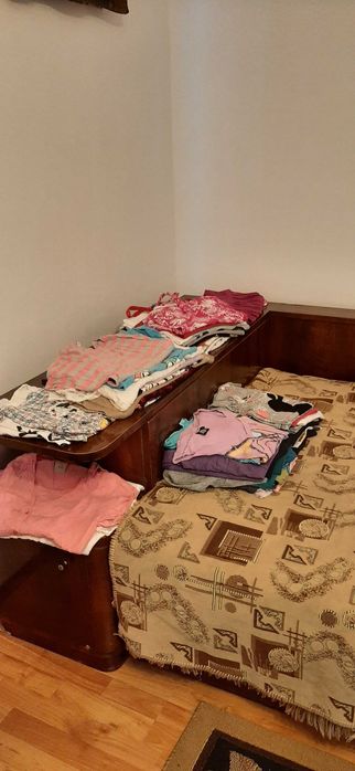 Lot haine fete de vara(40 buc) marime "S"