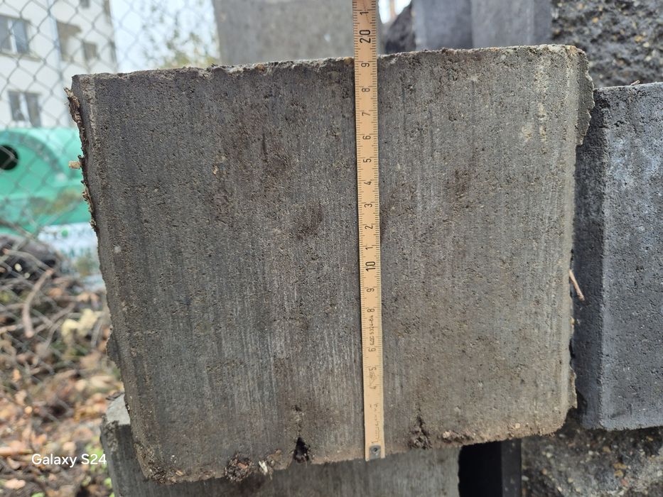 Оградни блокчета