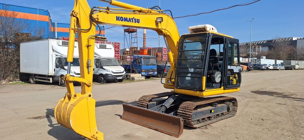 Vand/schimb excavator Komats'u   7t   2021