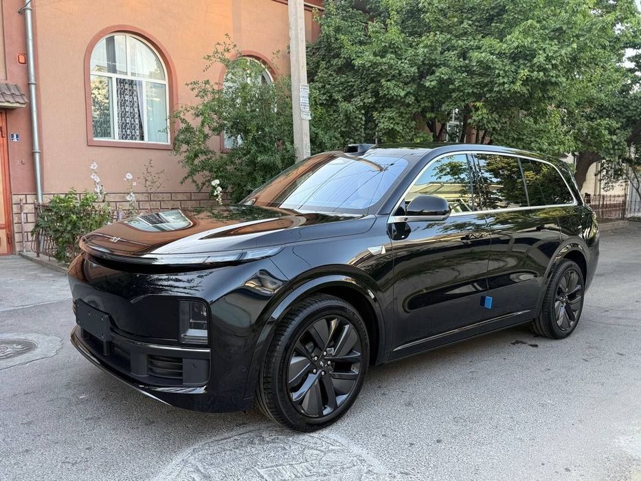 Lixiang L9 ultra 2025 йил