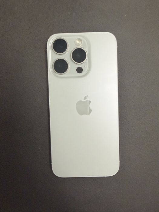 Iphone 15 pro, 128 GB, без забележки
